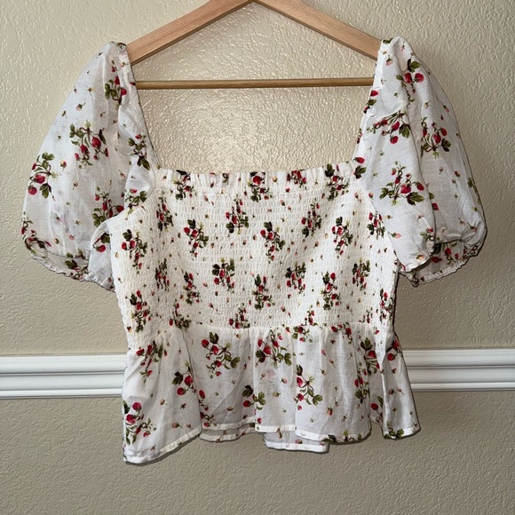 NEW J. Crew Cotton Blend Puff-sleeve Smocked Blouse Top Strawberry Floral Large - Picture 3 of 11